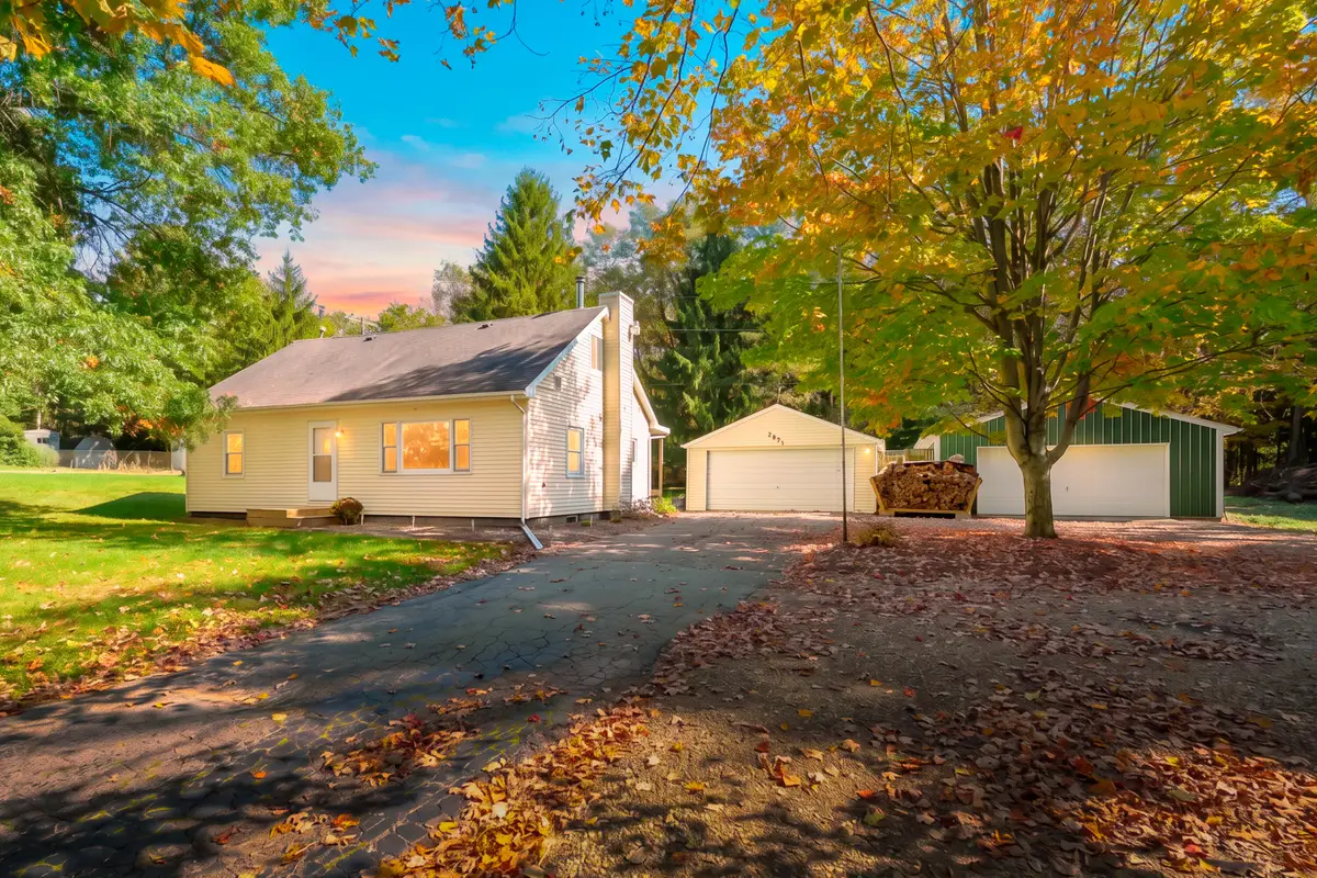 2871 S 6th Street, Kalamazoo, MI 49009 - #1