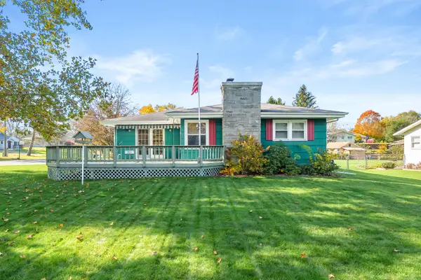 201 Fairfield Drive, PawPaw, MI 49079