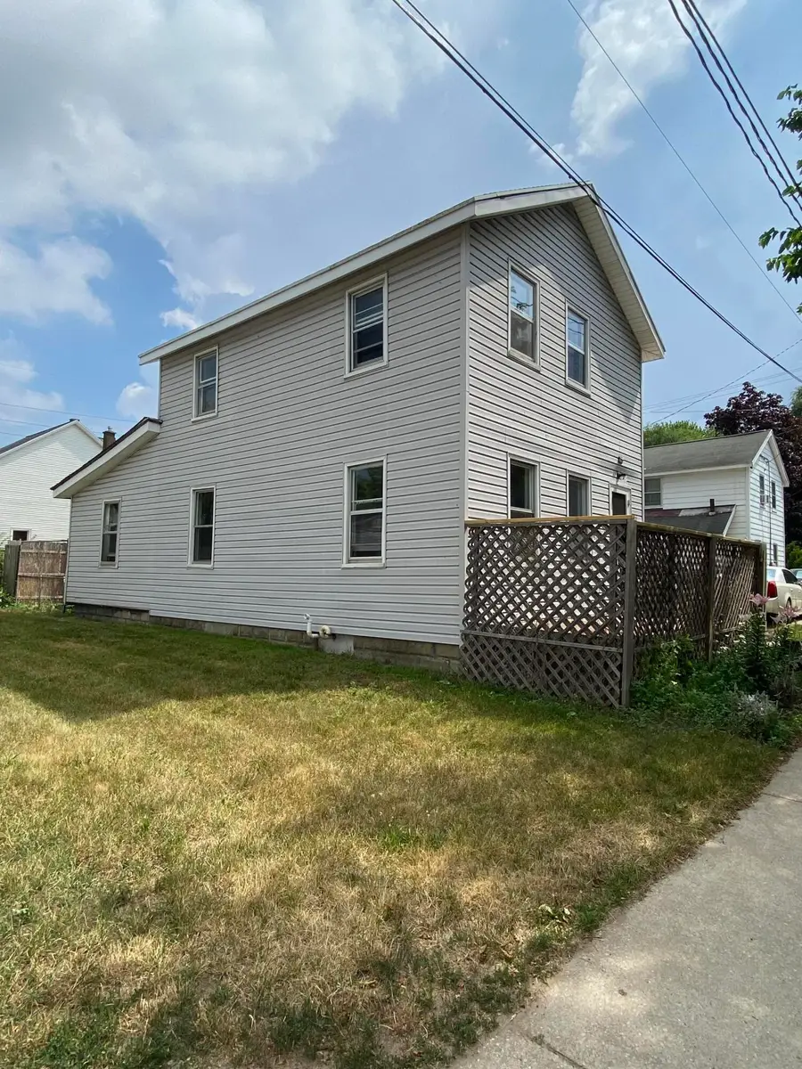 661 NW Broadway Ave. NW, Grand Rapids, MI 49504 - #3
