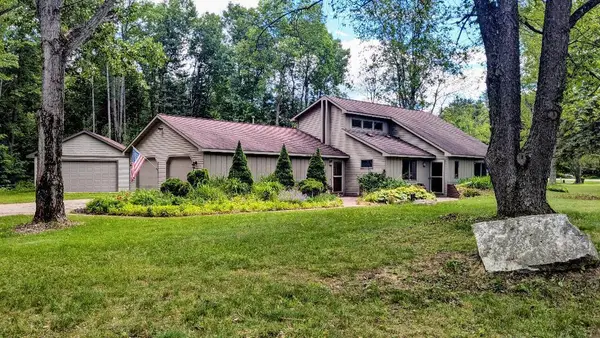 2256 Whitetail Drive, Cadillac, MI 49601