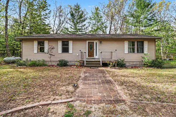 7137 E Catherine Road, Fountain, MI 49410