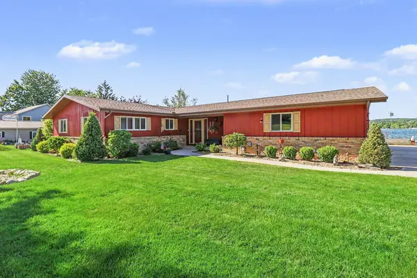 4554 Crescent Beach Road, Onekama, MI 49675