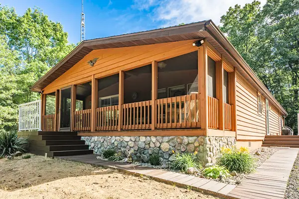 5026 W Harrison Road, Hart, MI 49420