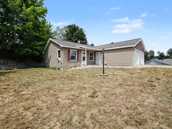 218 Devonwood Drive, Shelby, MI 49455