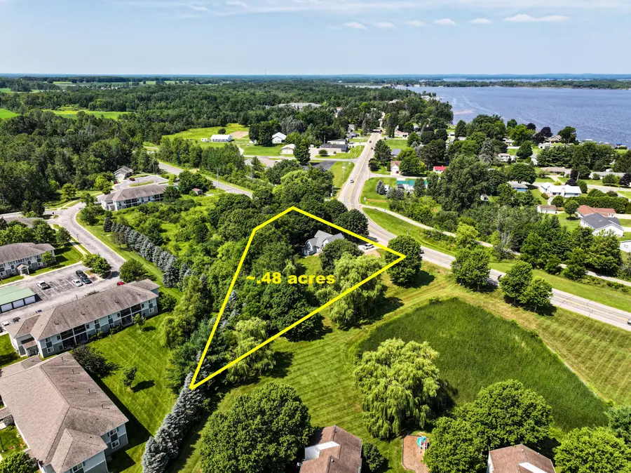 745 Sunnyside Drive, Cadillac, MI 49601 - #2