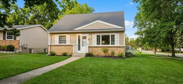 1135 Walwood Drive NE, GrandRapids, MI 49505