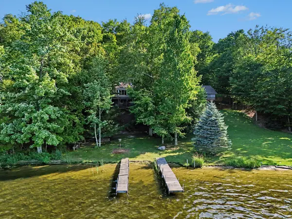 6836 W Vesper Drive, Ludington, MI 49431