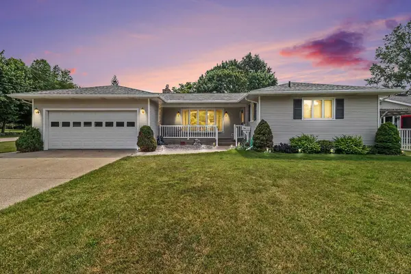 557 Broad Avenue, Manistee, MI 49660