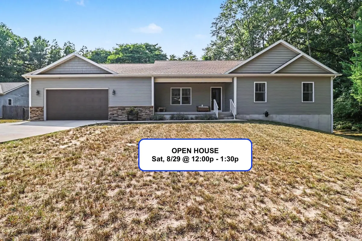 2047 N Lakeshore Drive, Ludington, MI 49431 - #1