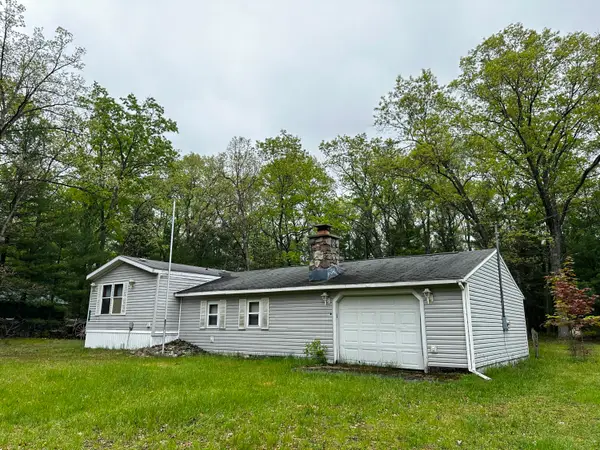 1627 W Delong Drive, Baldwin, MI 49304