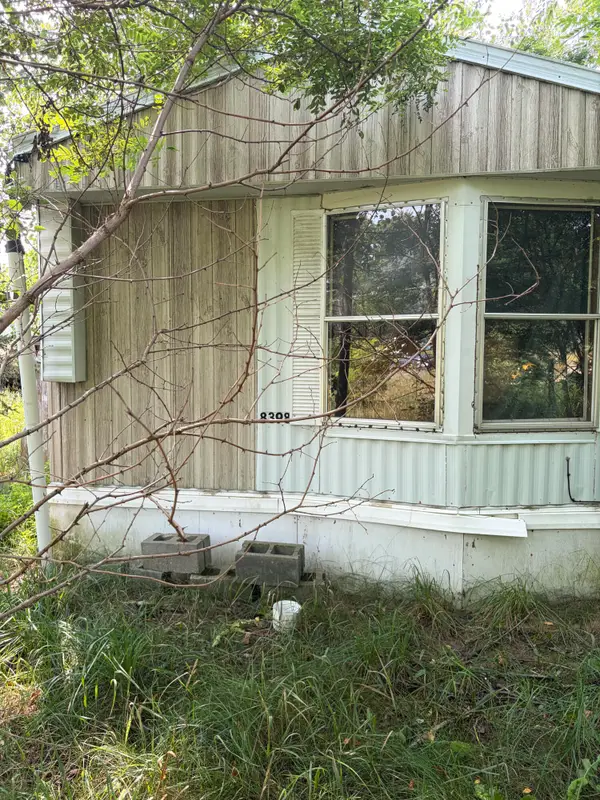 8398 Central Avenue NE, Kalkaska, MI 49646