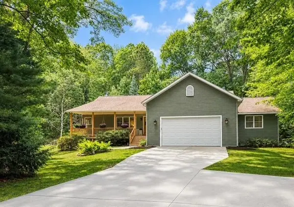 6550 W Forest Edge Drive, Ludington, MI 49431