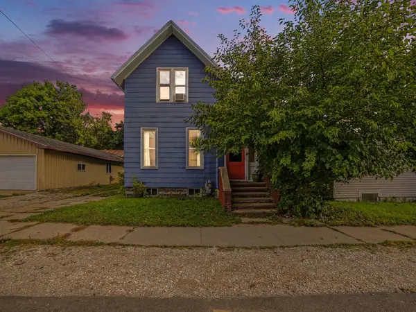 248 6th Avenue, Manistee, MI 49660