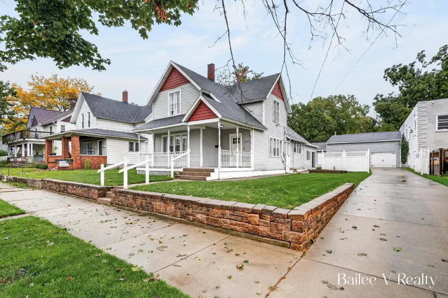 1049 Second Street NW, Grand Rapids, MI 49504 - #2