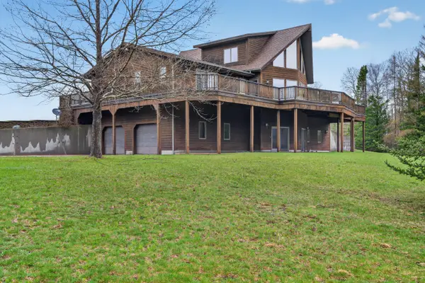 20200 Hibma Road, Tustin, MI 49688