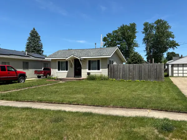 511 Center Avenue, Sturgis, MI 49091