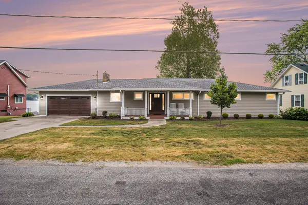 905 Elm Street, Colon, MI 49040