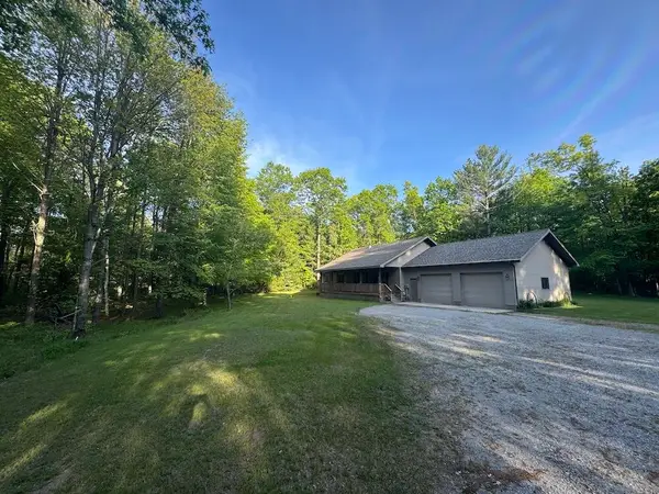 4335 Kings Corner Road, Glennie, MI 48737