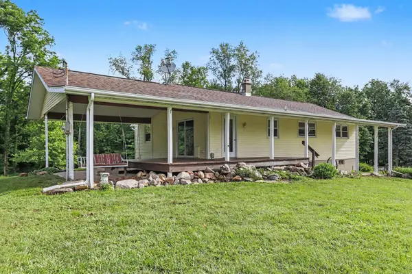 30825 Longnecker Road, Leonidas, MI 49066
