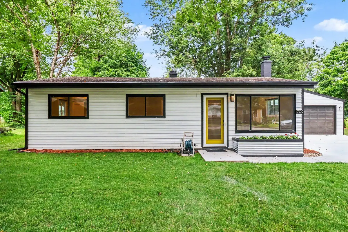 709 11th Street, Three Rivers, MI 49093 - #1