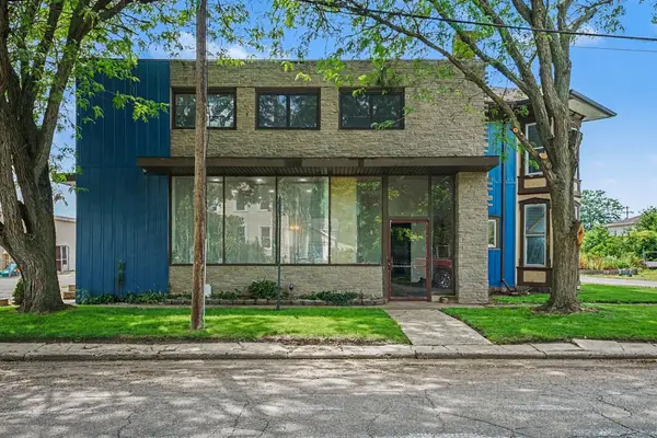 102 N Maple Street, Sturgis, MI 49091