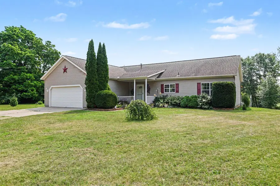 3324 9 1/2 Mile Road, Burlington, MI 49029 - #3