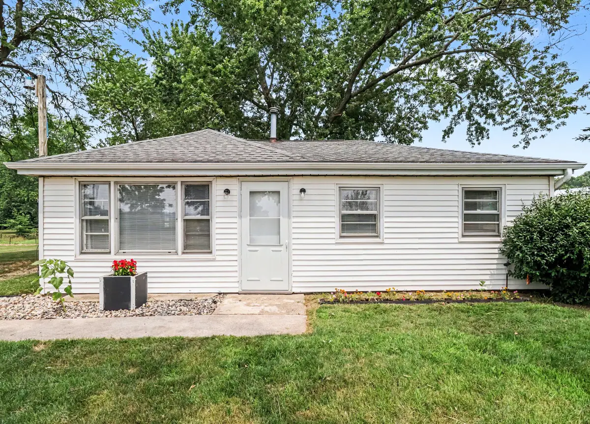 16812 Moorepark Road, Park, MI 49093 - #1