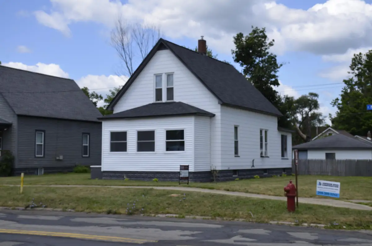 332 E Michigan Avenue, Three Rivers, MI 49093 - #1