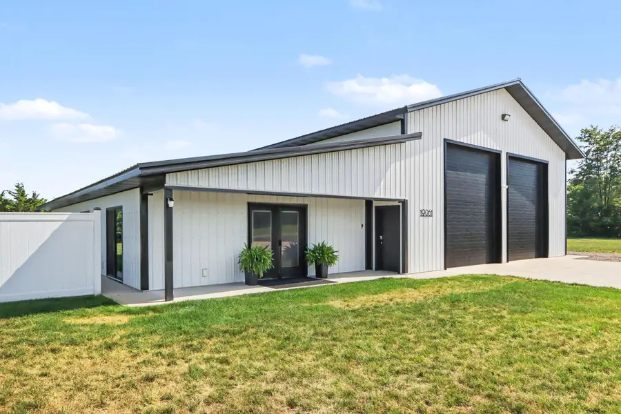 19061 M-60, Lockport, MI 49093 - #3