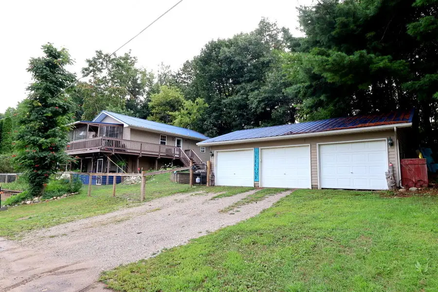 5656 Paradise Drive, Reading, MI 49274 - #3
