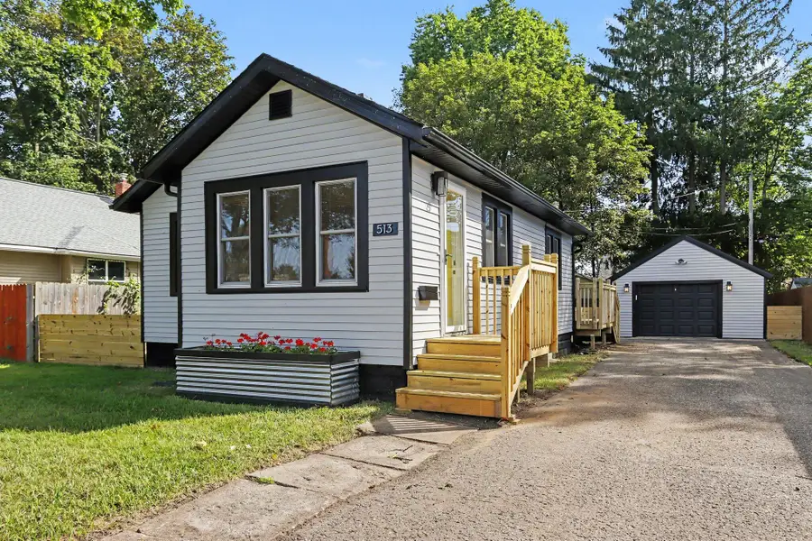 513 N Fourth Street, Sturgis, MI 49091 - #2
