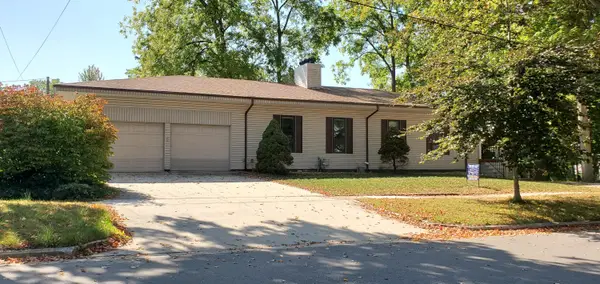 746 Lee Street, SouthHaven, MI 49090