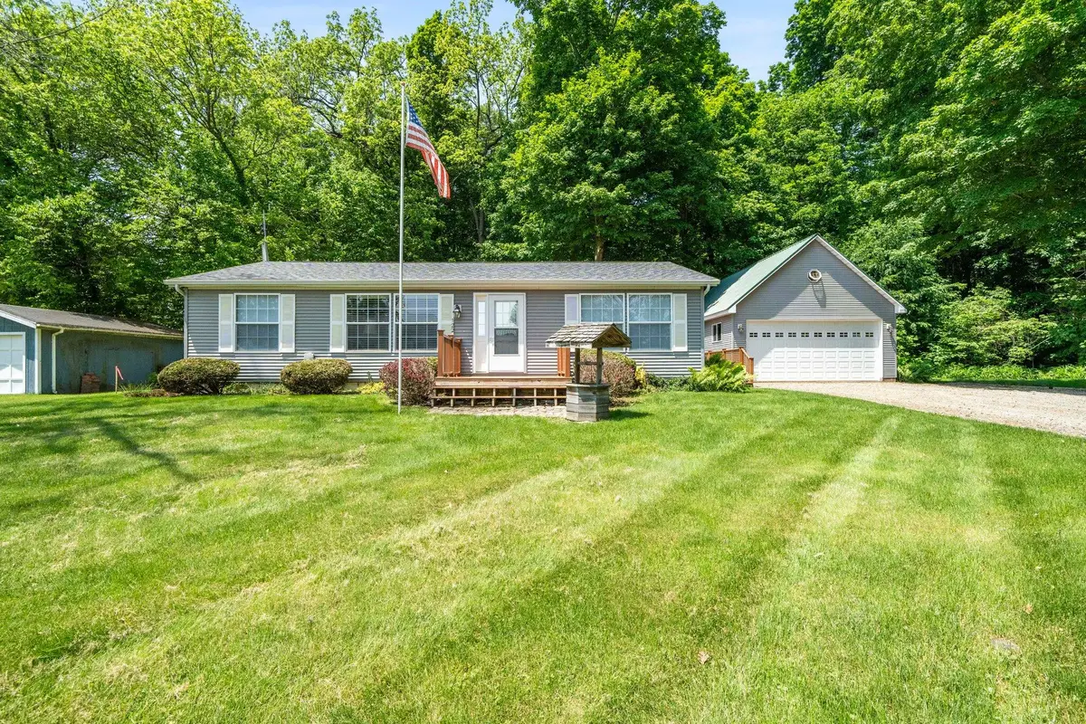 61738 Lake View Drive, Cassopolis, MI 49031 - #1