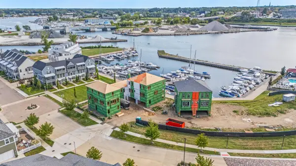 922 Sailors Way, StJoseph, MI 49085