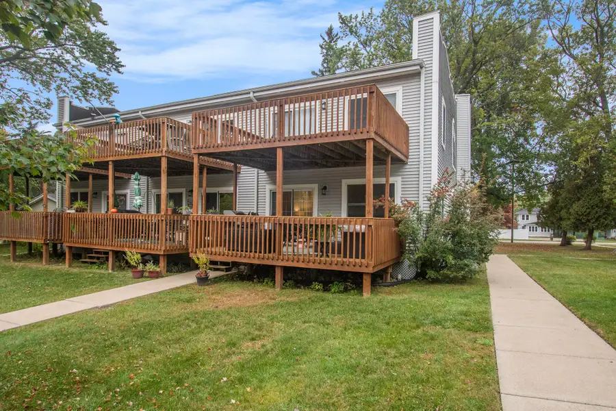 7374 North Shore Drive Unit: 16, Casco, MI 49090 - #2