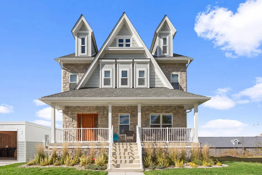 600 W Mechanic Street, New Buffalo, MI 49117 - #2