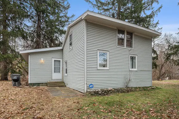 12366 Lubke Road, NewBuffalo, MI 49117