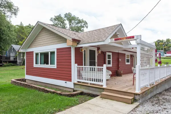 321 E Merchant Street, NewBuffalo, MI 49117