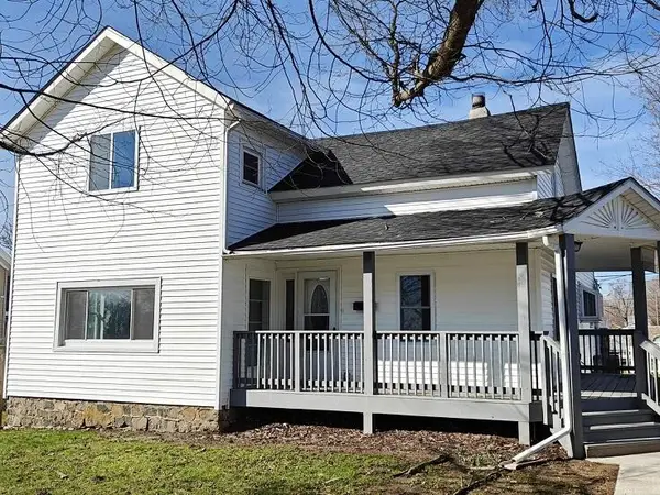 6627 E Berrien Street, EauClaire, MI 49111
