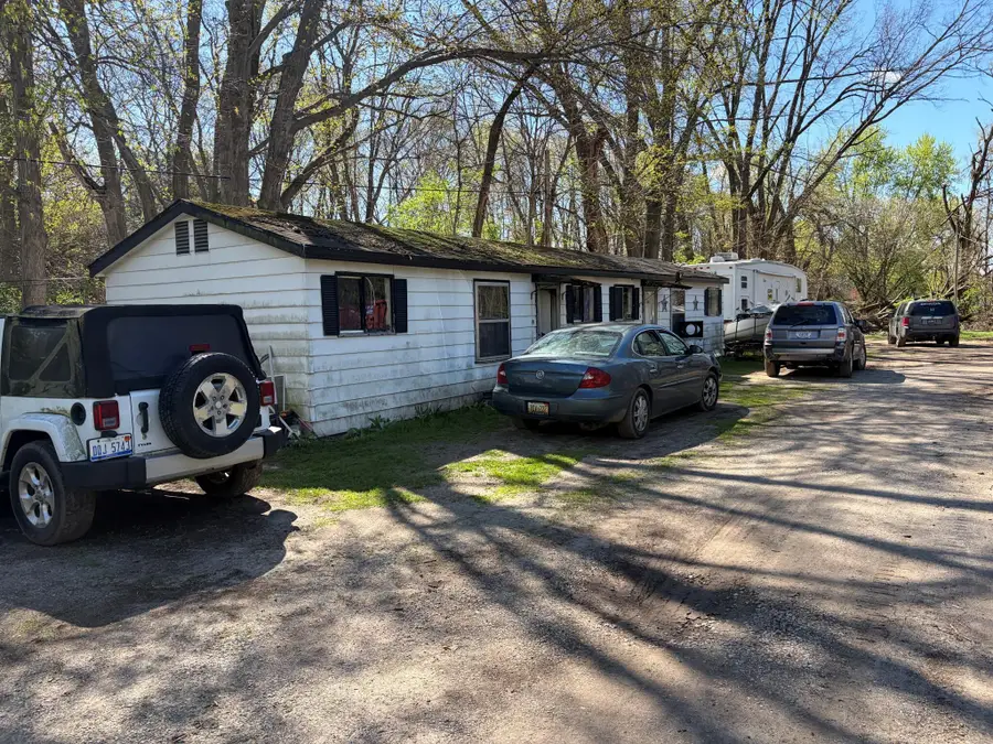 2394 Yankee Street, Niles, MI 49120 - #2