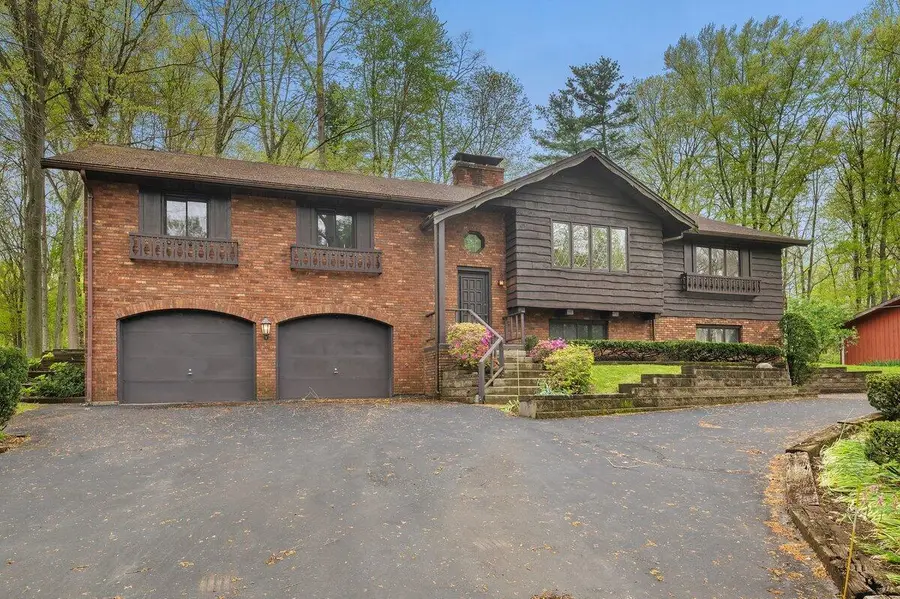 2552 Ridgewood Trail, Oronoko, MI 49103 - #2