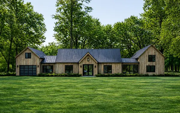 10520 Marquette Drive, NewBuffalo, MI 49117