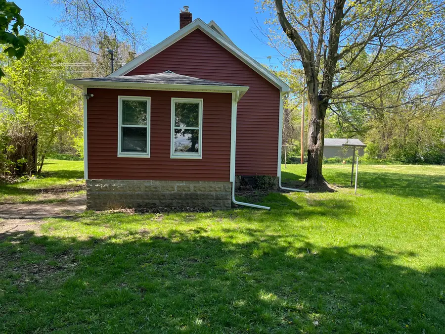 861 Paw Paw Avenue, Benton, MI 49022 - #3