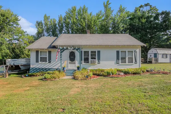 8663 Little Paw Paw Avenue, Watervliet, MI 49098