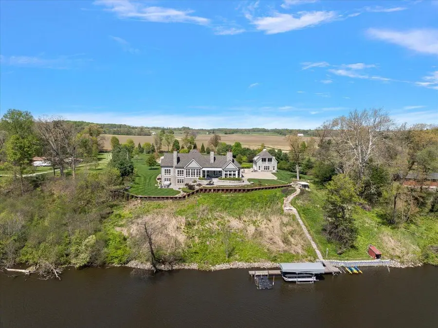 13741 S Indian Springs Road, Buchanan, MI 49107 - #3