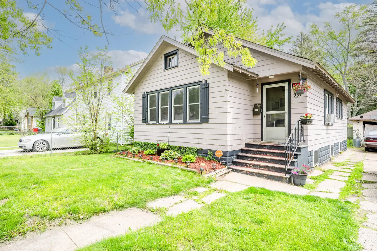 991 Ogden Avenue, Benton Harbor, MI 49022 - #1