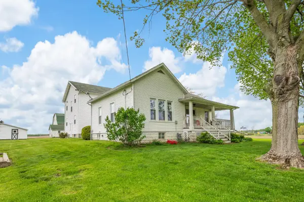 16686 Cleveland Avenue, Galien, MI 49113
