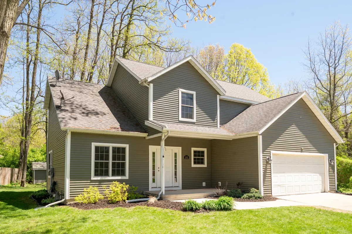 1401 Whispering Trail, Benton, MI 49022 - #1