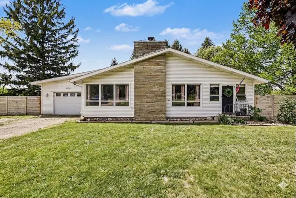 9010 73rd Street, SouthHaven, MI 49090