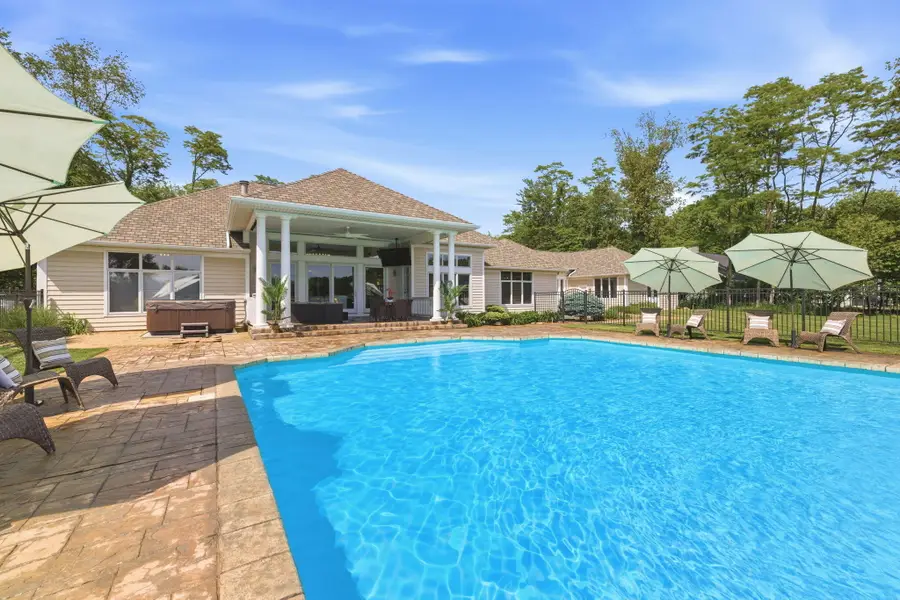 1920 High Mdw S, Niles, MI 49120 - #2